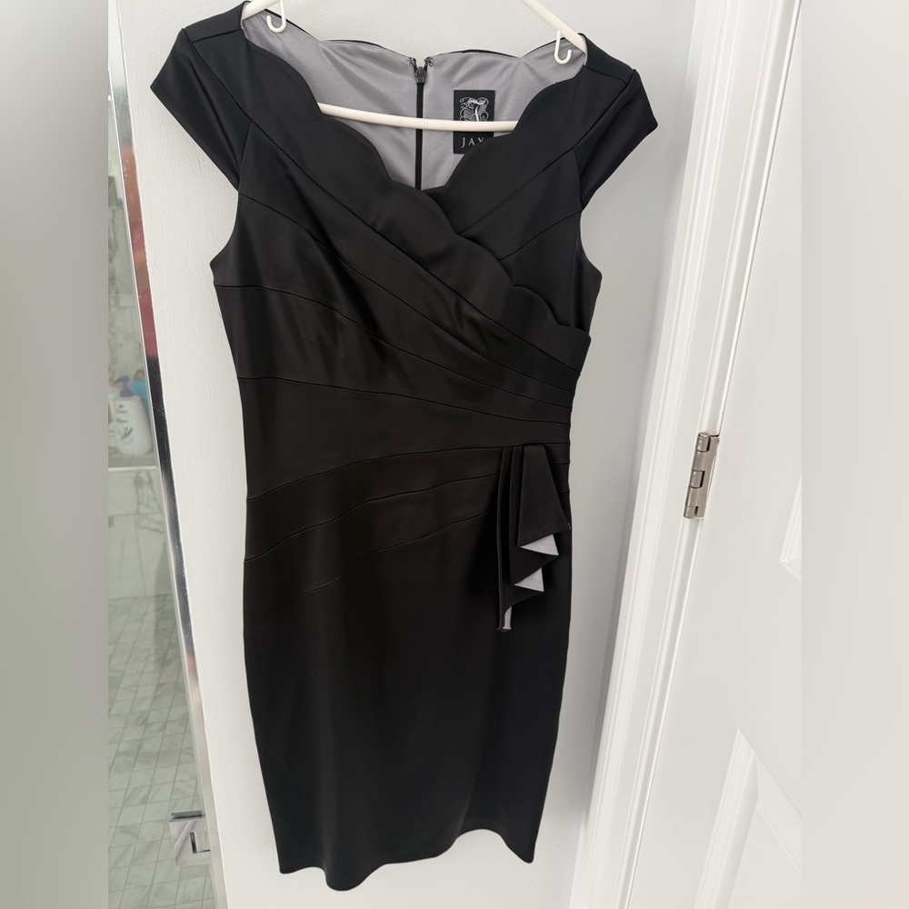 Jax Black V-Neck Scalloped Sheath Midi Dress
